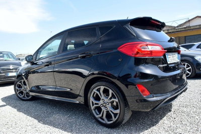 Ford Fiesta 1.1 85 CV 5 porte ST-Line (2)