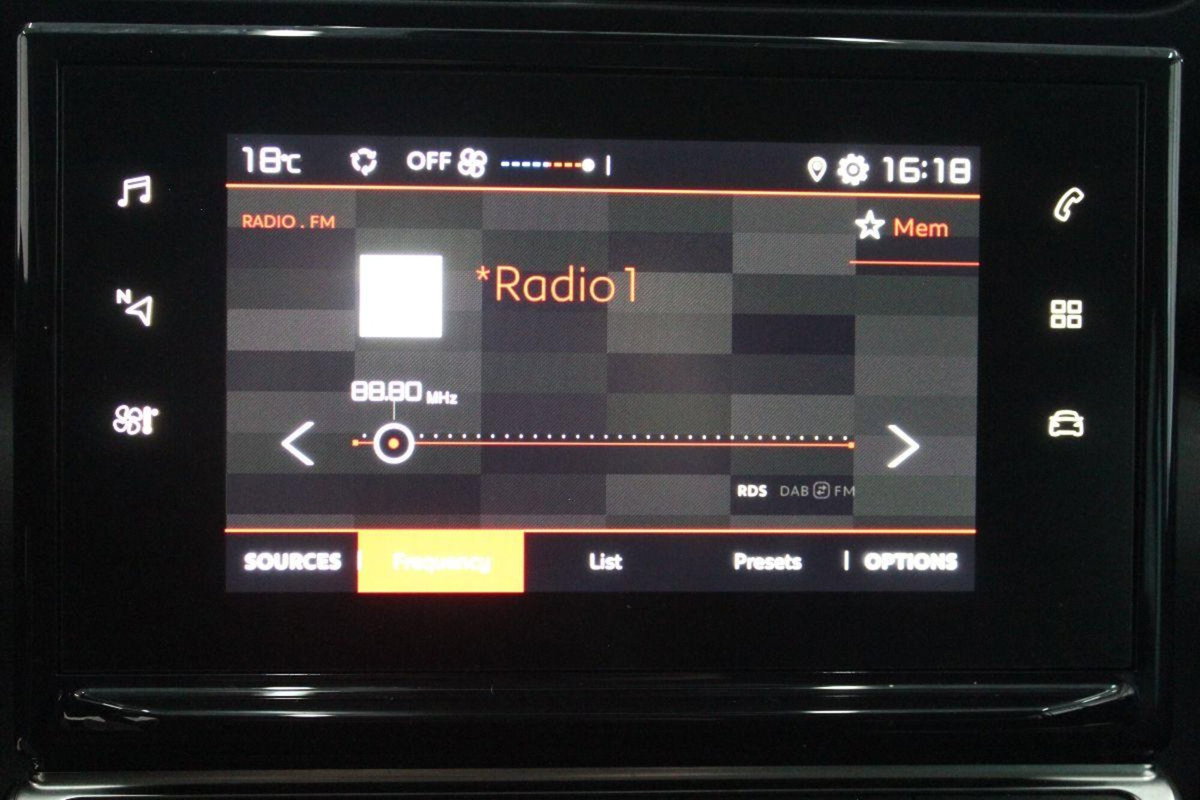 Citroen C3 Aircross BlueHDi 110 S&S Feel (14)