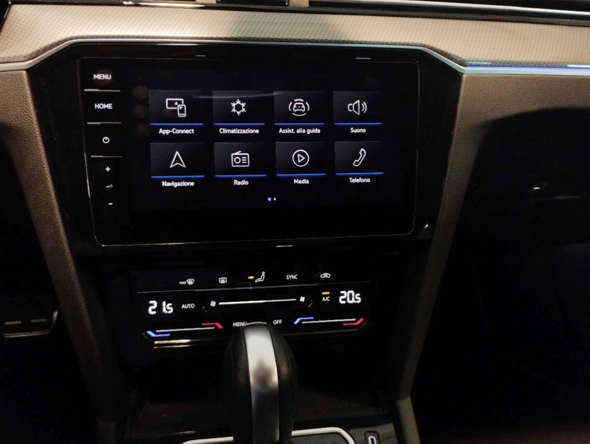 Volkswagen Passat Variant Alltrack 2.0 TDI 200 CV 4MOTION DSG (16)