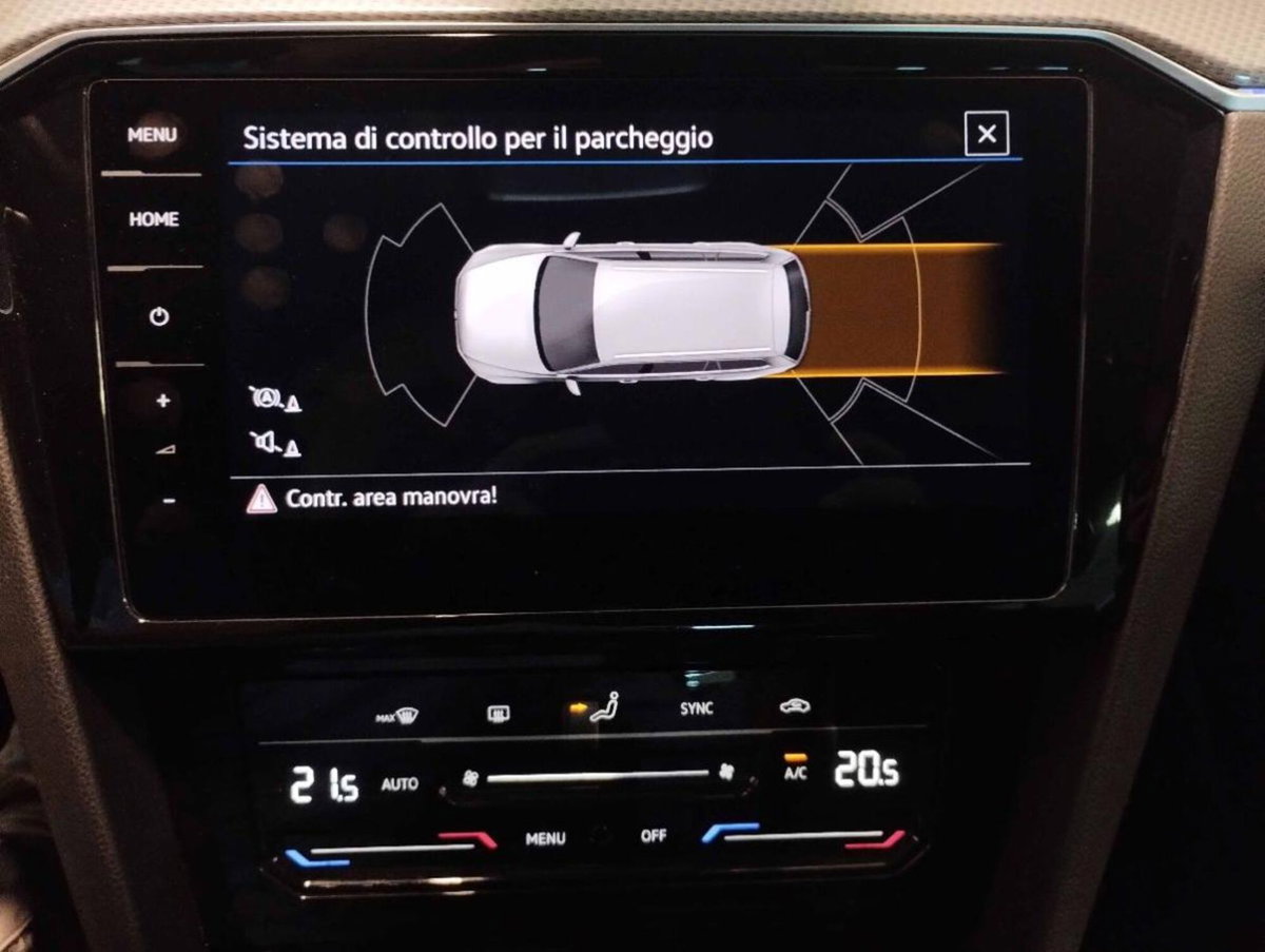 Volkswagen Passat Variant Alltrack 2.0 TDI 200 CV 4MOTION DSG (17)