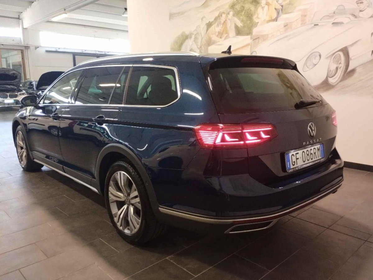Volkswagen Passat Variant Alltrack 2.0 TDI 200 CV 4MOTION DSG (3)