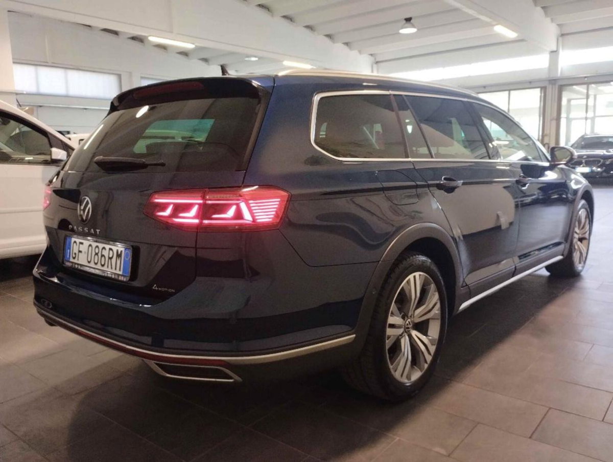 Volkswagen Passat Variant Alltrack 2.0 TDI 200 CV 4MOTION DSG (5)