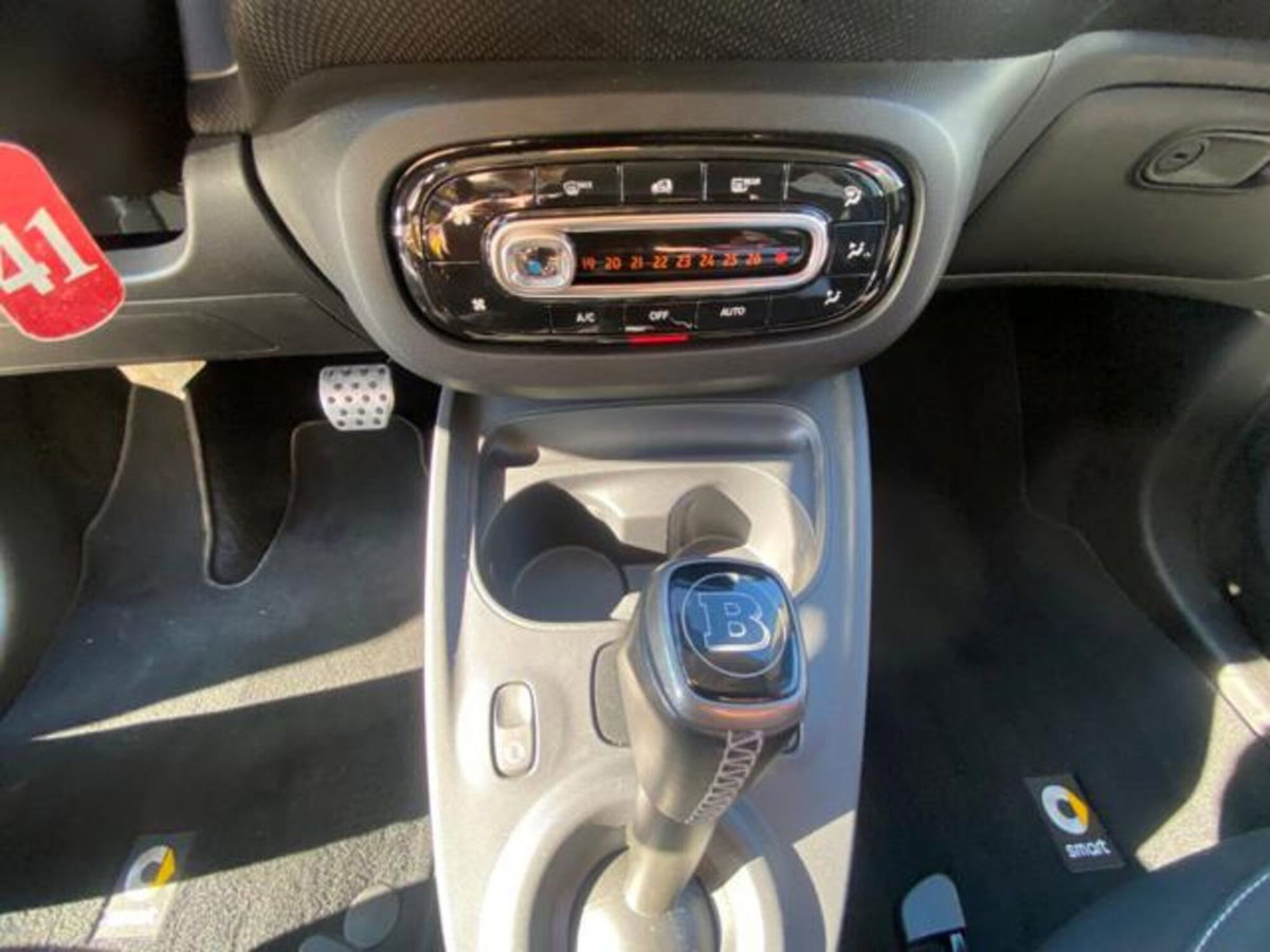 smart forfour forfour 90 0.9 Turbo Brabus Style (10)