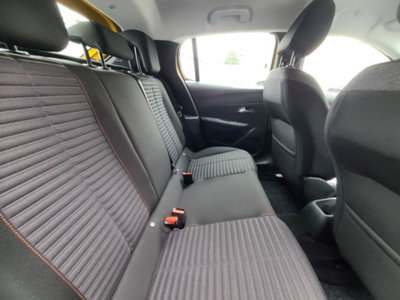 Peugeot 208 1.2 puretech Active s&s 75cv (11)