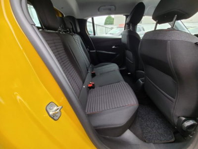 Peugeot 208 1.2 puretech Active s&s 75cv (5)