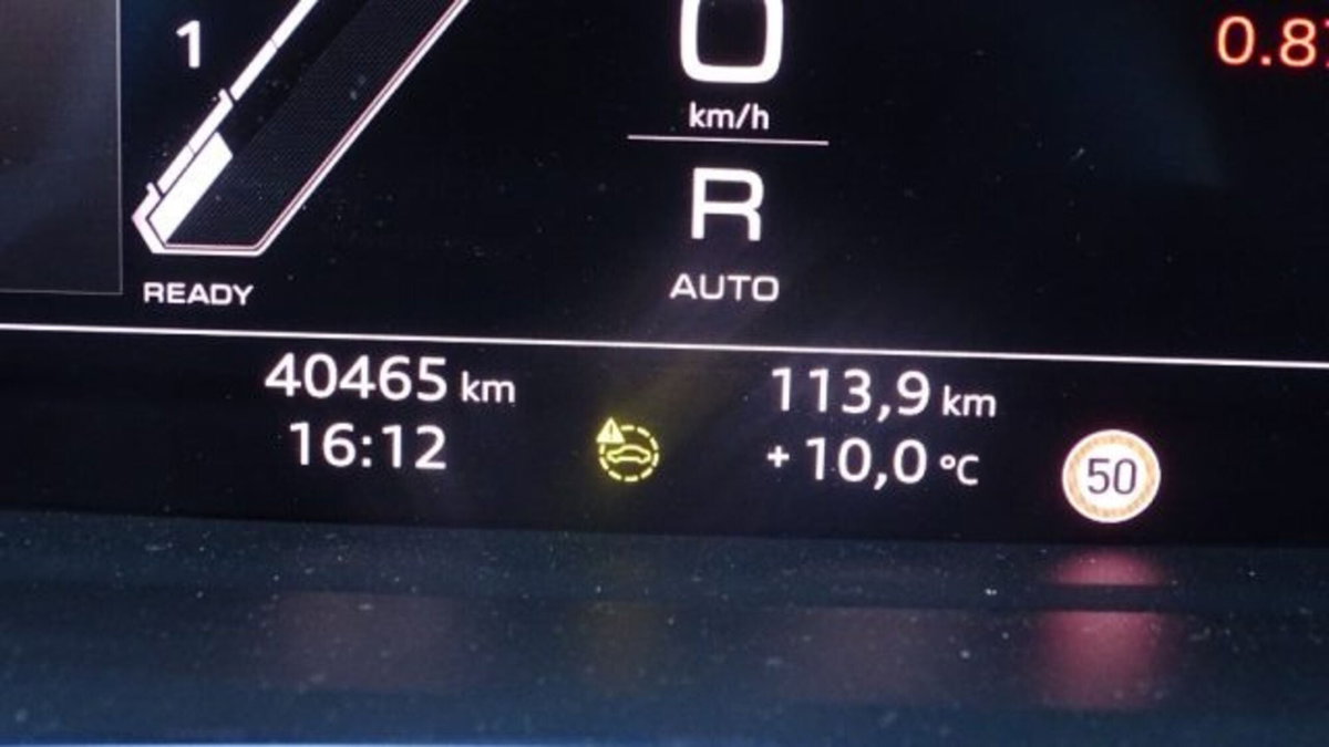 Audi RS Q3 Sportback 2.5 quattro s-tronic (16)