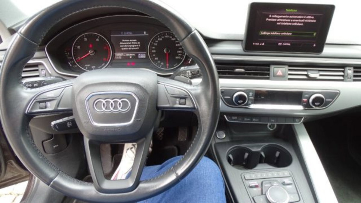 Audi A4 Avant 40 TDI S tronic Business (15)