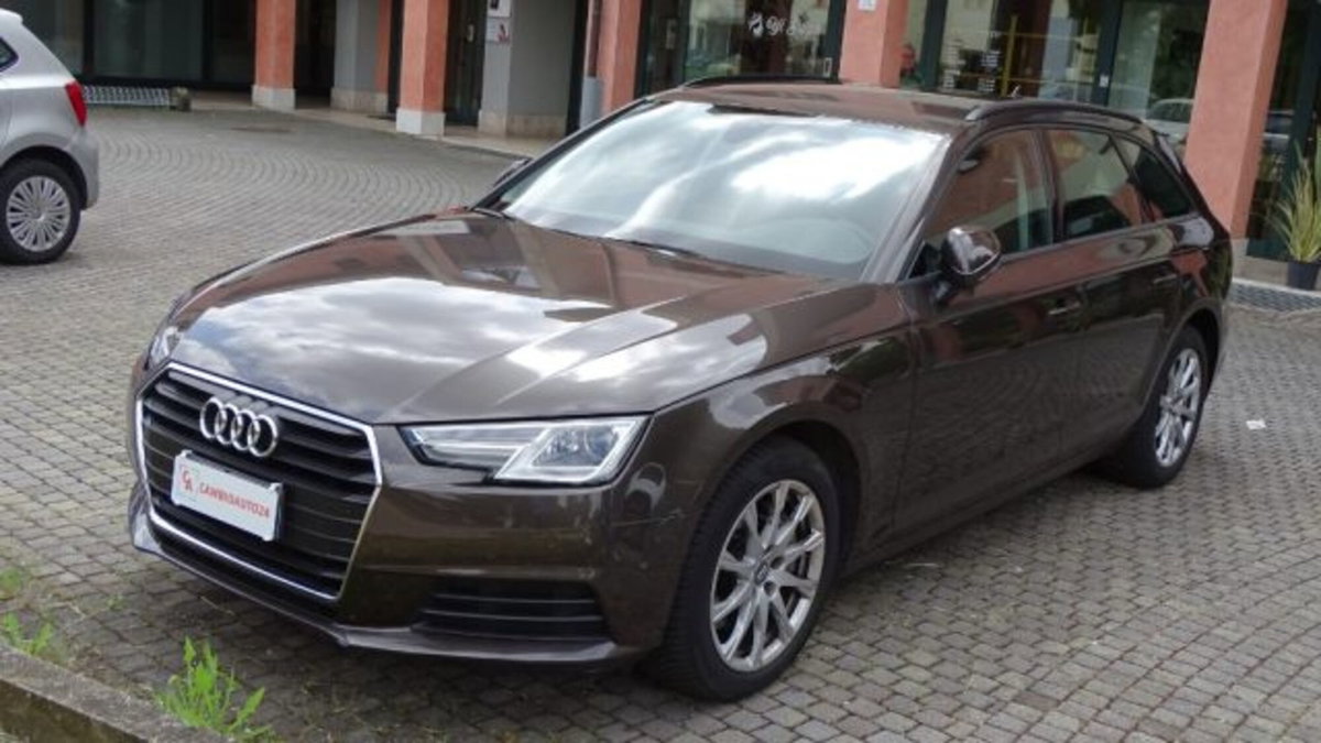 Audi A4 Avant 40 TDI S tronic Business (3)