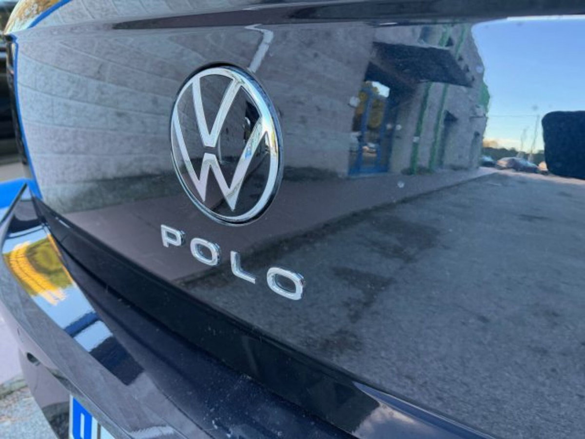 Volkswagen Polo 1.0 TSI 110 CV DSG R-Line (18)