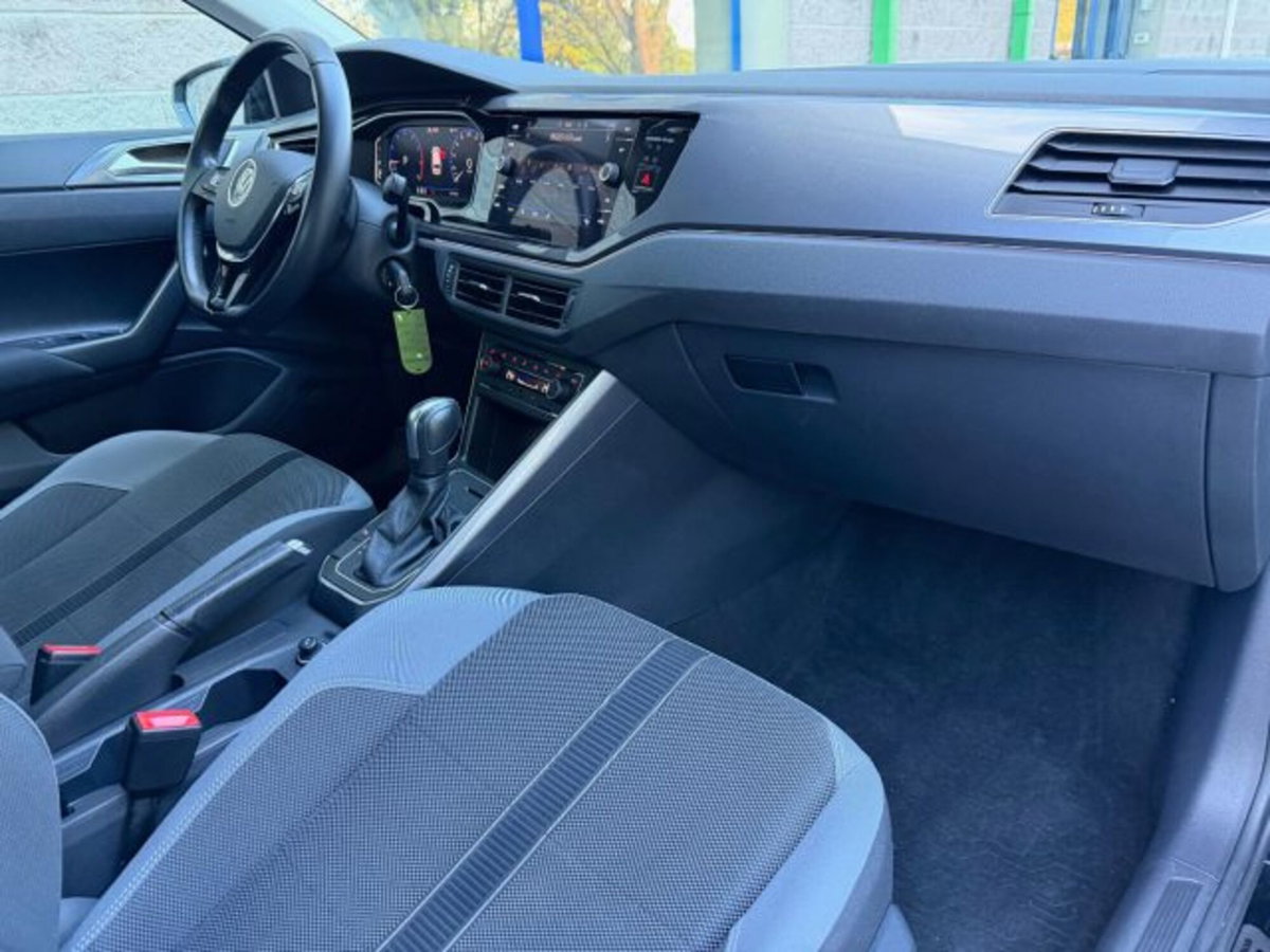 Volkswagen Polo 1.0 TSI 110 CV DSG R-Line (20)