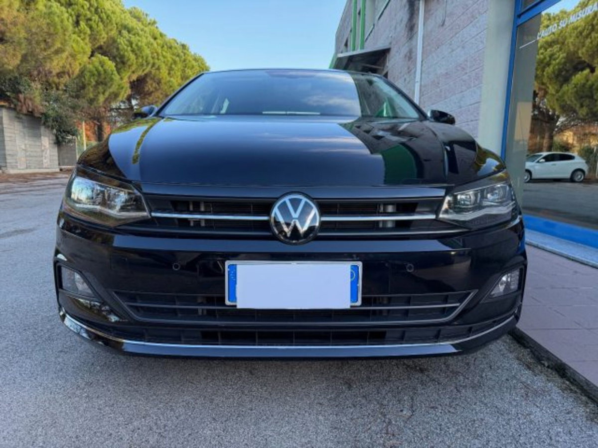 Volkswagen Polo 1.0 TSI 110 CV DSG R-Line (4)
