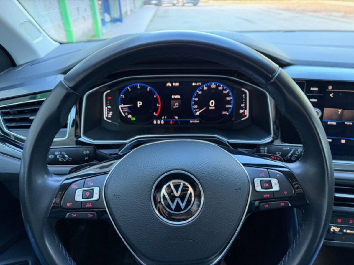 Volkswagen Polo 1.0 TSI 110 CV DSG R-Line (7)