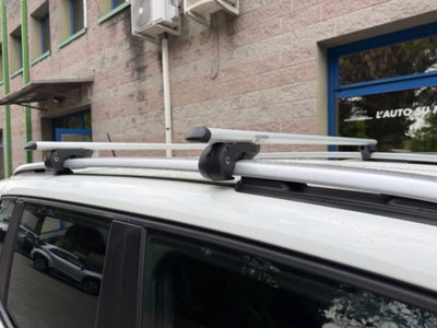 Jeep Renegade 1.6 Mjt 120 CV Limited (18)