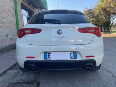 Alfa Romeo Giulietta 2.0 JTDm Veloce 140cv (5)