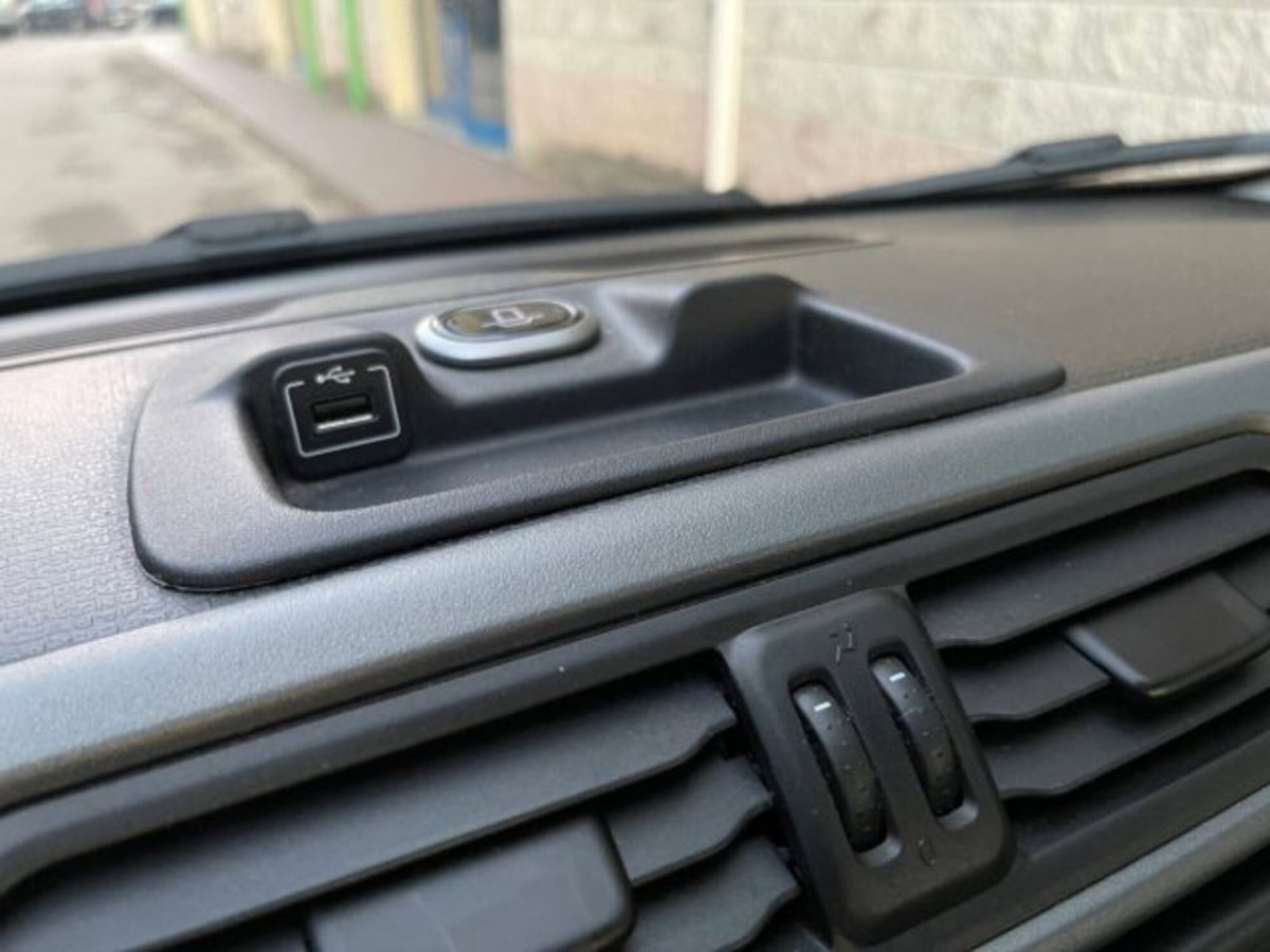 Fiat Panda 1.0 firefly hybrid s&s 70cv 5p.ti (14)