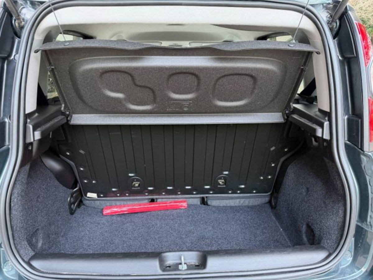 Fiat Pandina 1.0 firefly hybrid s&s 70cv (17)