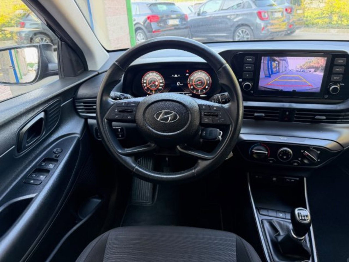 Hyundai i20 1.2 MPI MT TechLine (7)
