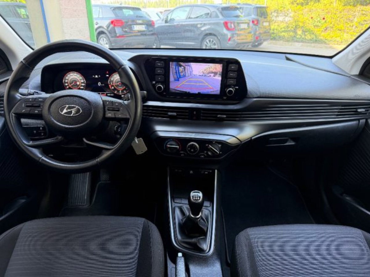 Hyundai i20 1.2 MPI MT TechLine (9)