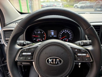 Kia Sportage 1.6 CRDI 136 CV 2WD Mild Hybrid Black Edition (9)