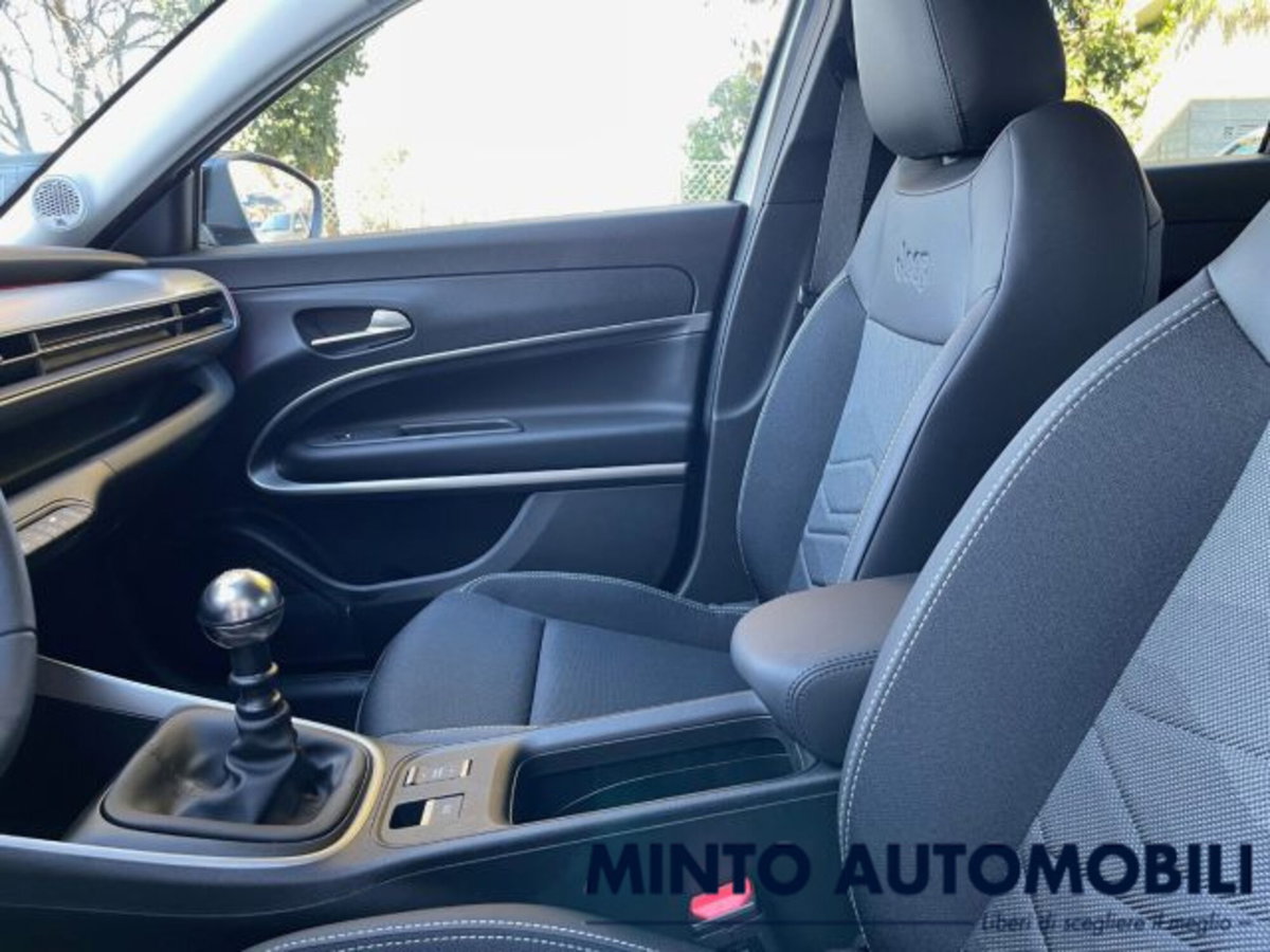 Jeep Avenger 1.2 turbo Summit fwd 100cv (14)
