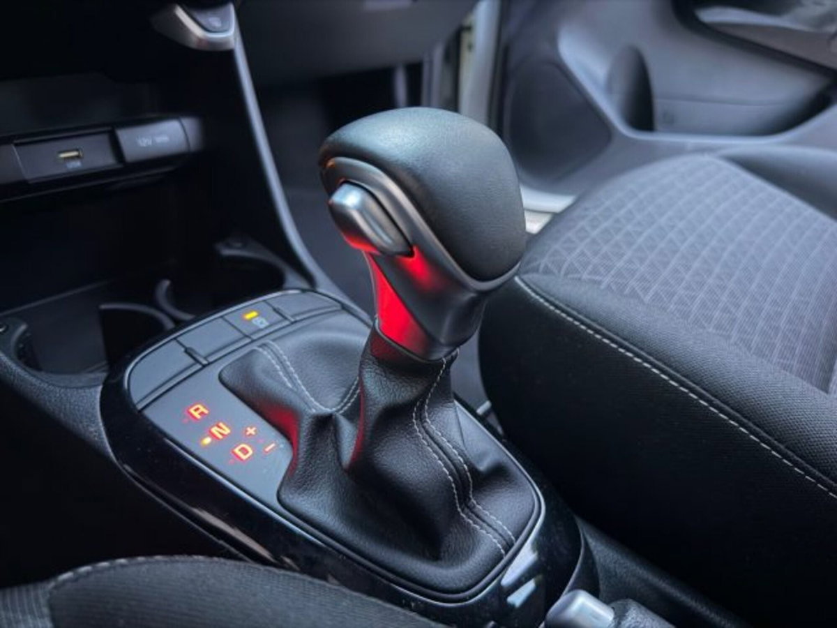 Kia Picanto 1.0 12V 5 porte AMT Style (7)