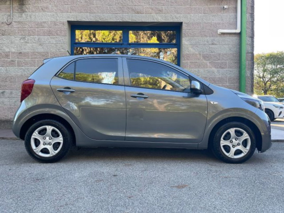 Kia Picanto 1.0 12V 5 porte AMT Style (2)