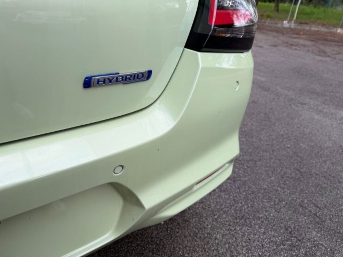 Suzuki Swift 1.2h Top 4wd allgrip (6)