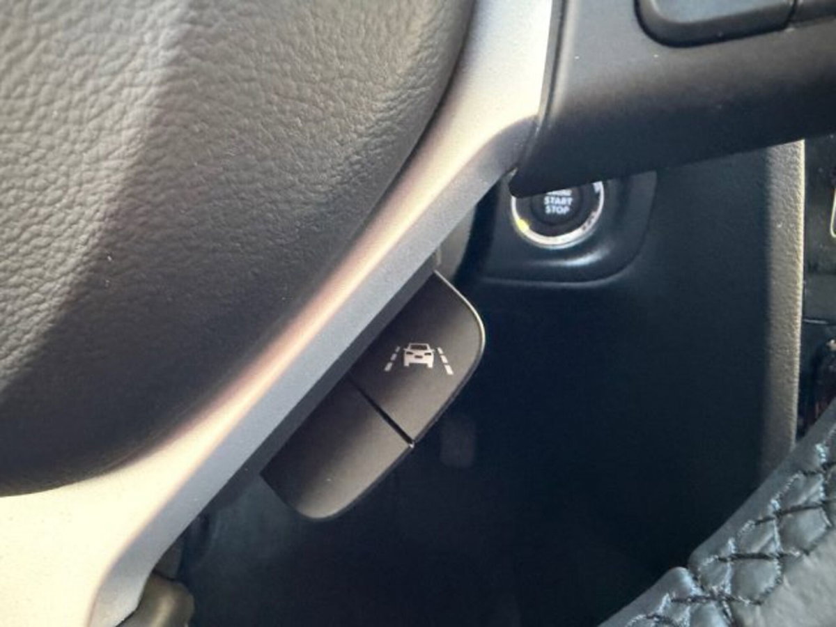 Suzuki Vitara 1.4h Top 2wd 110cv (15)