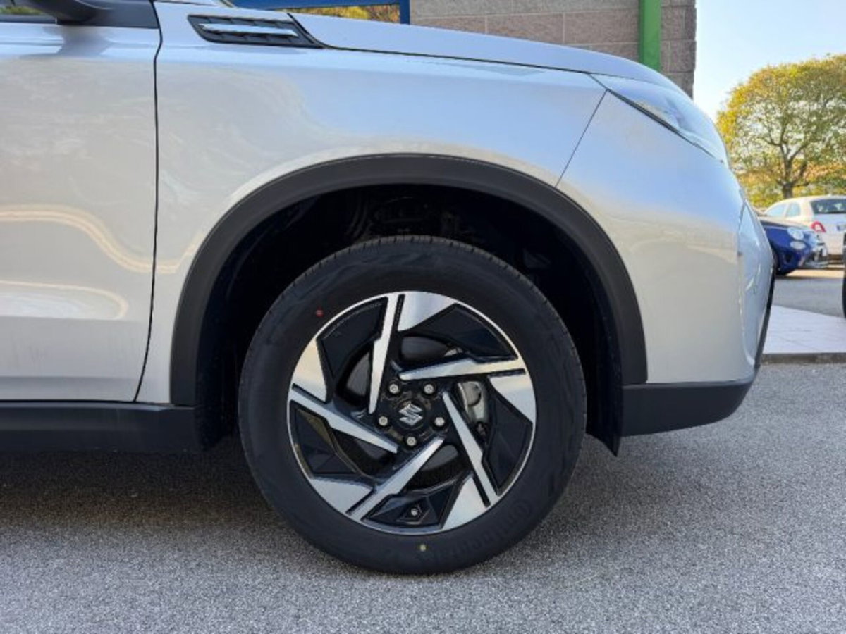 Suzuki Vitara 1.4h Top 2wd 110cv (3)