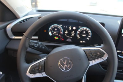 Volkswagen T-Roc 1.5 etsi Style 115cv dsg (14)
