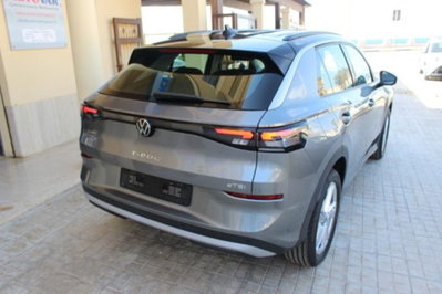 Volkswagen T-Roc 1.5 etsi Style 115cv dsg (4)