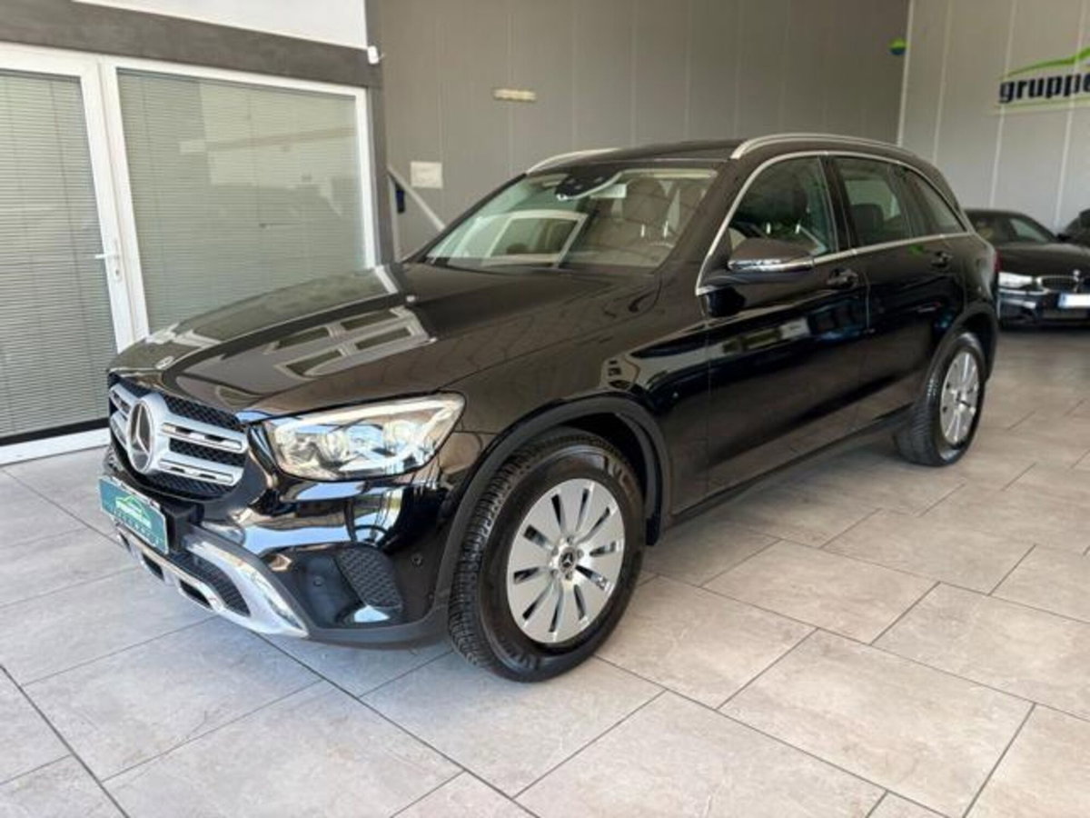 Mercedes-Benz GLC SUV 300 d 4Matic Executive (3)