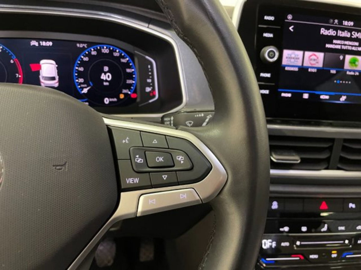 Volkswagen T-Roc 1.0 TSI Style (18)