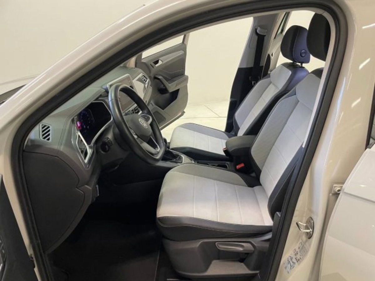 Volkswagen T-Roc 1.0 TSI Style (6)