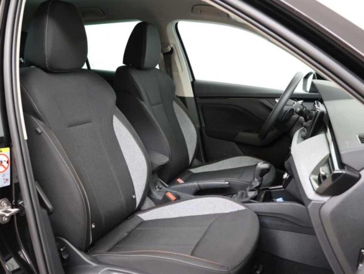 Skoda Kamiq 1.0 tsi Selection 115cv dsg (11)