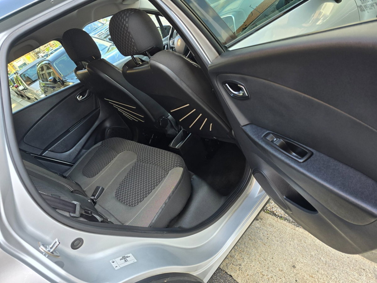 Renault Captur dCi 8V 90 CV EDC Start&Stop Energy Intens (10)
