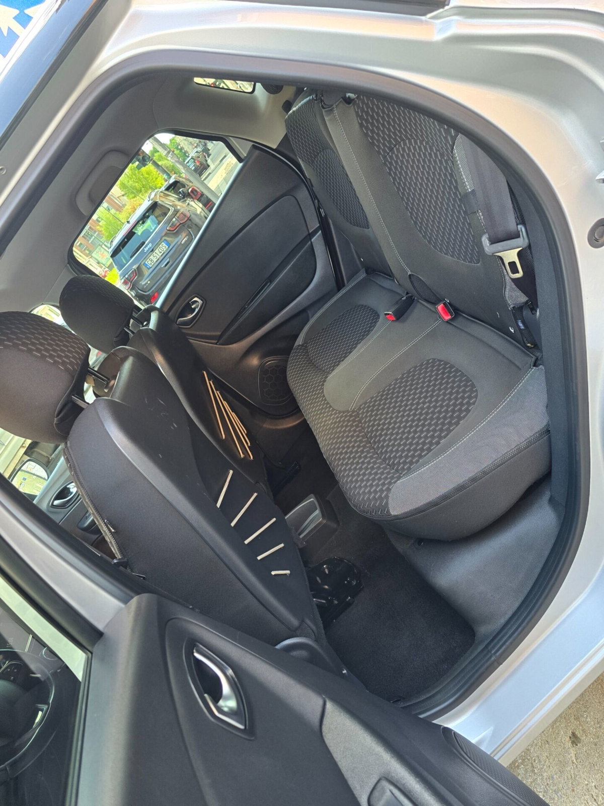 Renault Captur dCi 8V 90 CV EDC Start&Stop Energy Intens (11)
