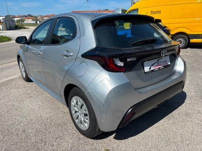 Toyota Yaris 1.0 5 porte Trend (5)
