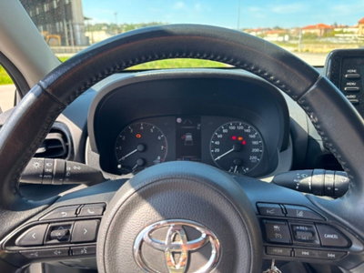 Toyota Yaris 1.0 5 porte Trend (7)