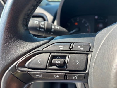 Toyota Yaris 1.0 5 porte Trend (8)