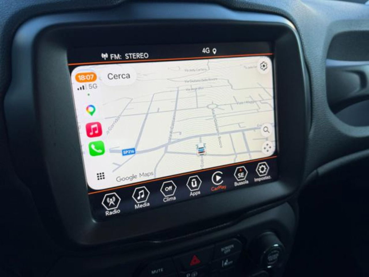Jeep Renegade 1.3 T4 190CV PHEV 4xe AT6 Upland (14)