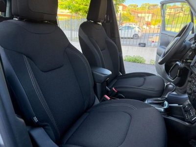 Jeep Renegade 1.3 T4 190CV PHEV 4xe AT6 Upland (9)