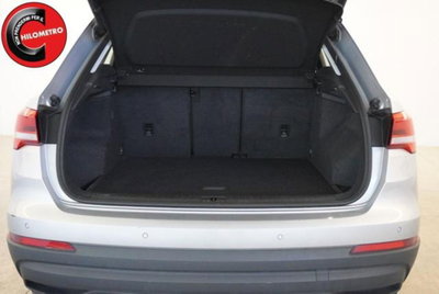 Audi Q3 35 TDI quattro S tronic Business (4)