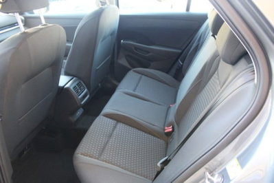 Volkswagen T-Roc 1.5 etsi Style 115cv dsg (9)