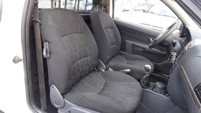 Fiat Strada 1.3 MJT 95CV Pick-up Trekking (18)
