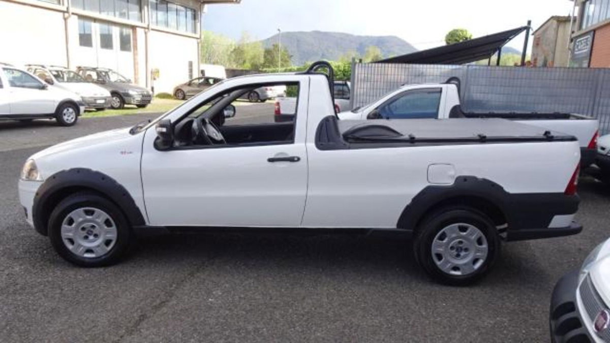 Fiat Strada 1.3 MJT 95CV Pick-up Trekking (3)