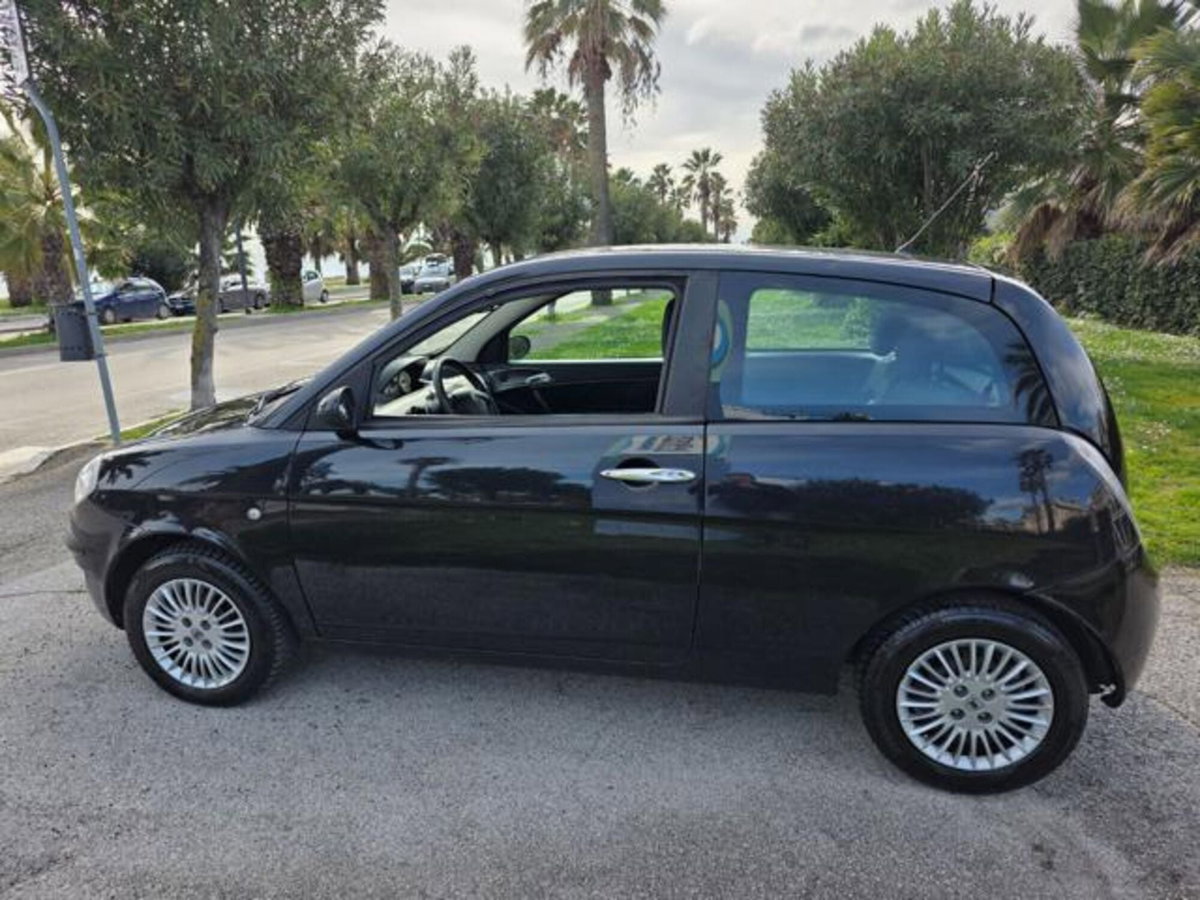 Lancia Ypsilon Multijet 16V Argento (6)