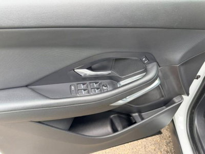 Jaguar E-Pace 2.0D 150 CV AWD aut. (15)