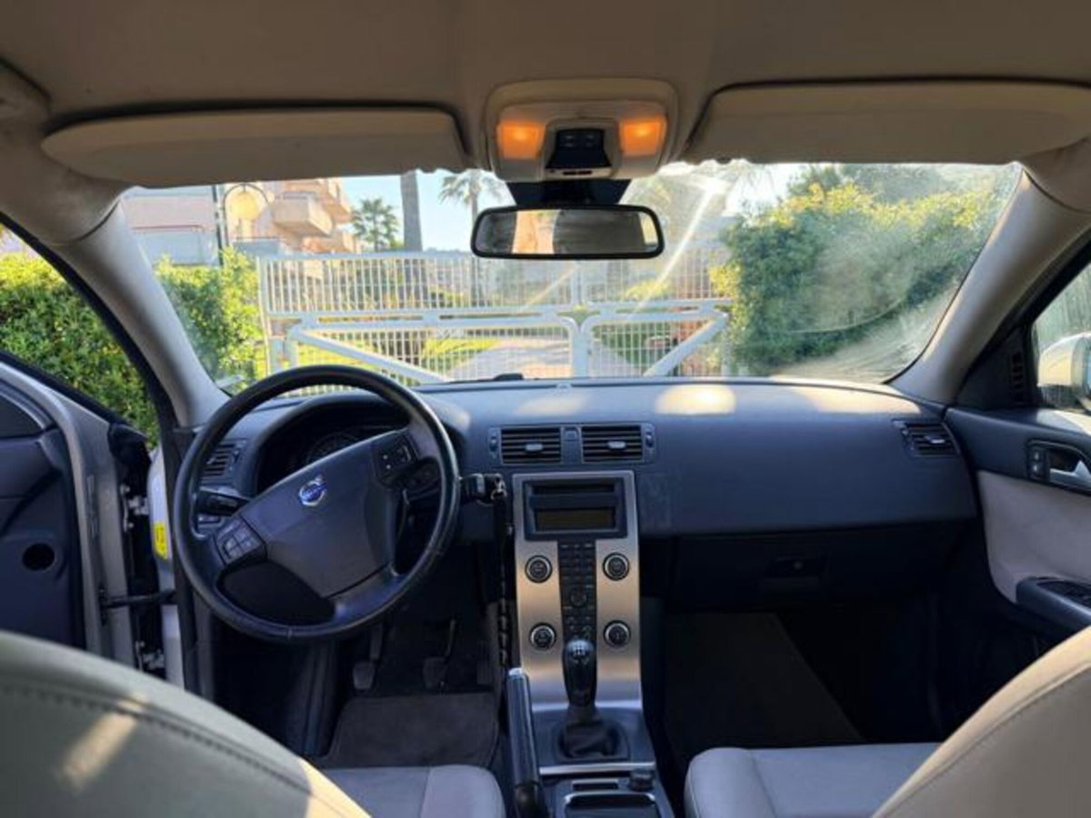 Volvo V50 1.6 D cat Momentum (11)