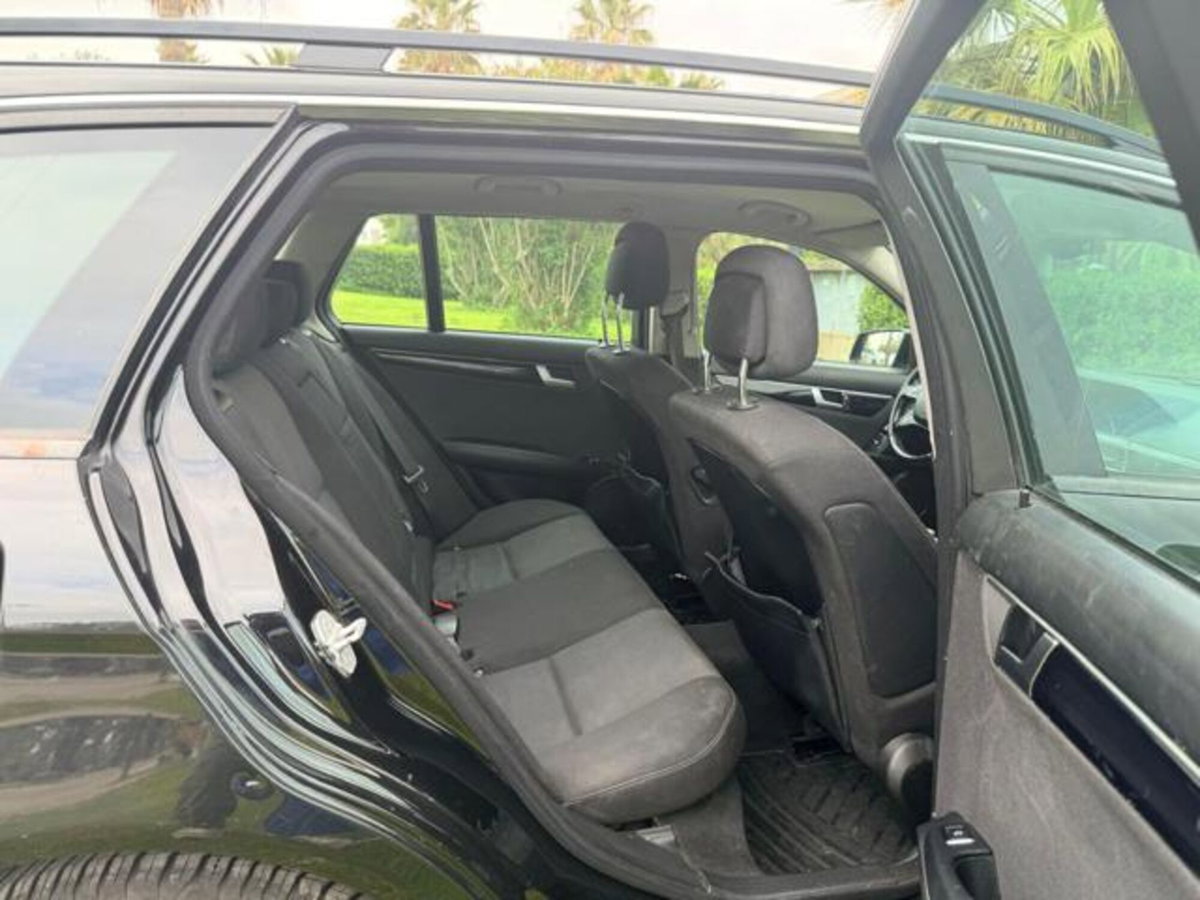 Mercedes-Benz Classe C Station Wagon 220 CDI 4Matic Elegance (10)